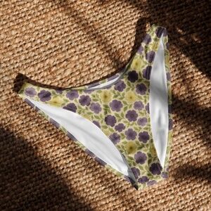 Petunia Floral Pattern Recycled V-cut Bikini Bottom
